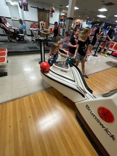 Bowling Alley «Clearview Lanes», reviews and photos, 1990 W Main St, Mount Joy, PA 17552, USA