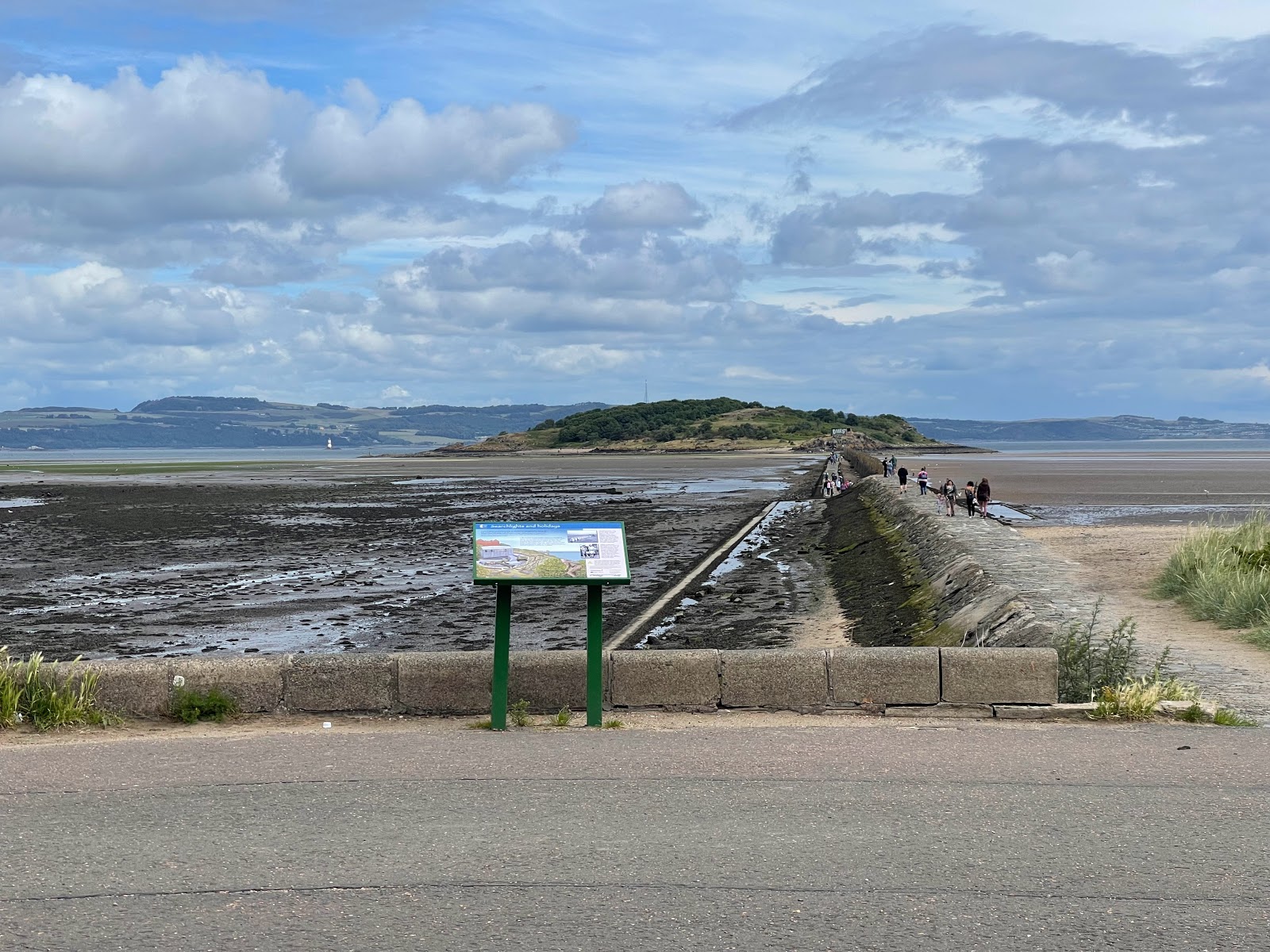 Cramond Beach photo #8
