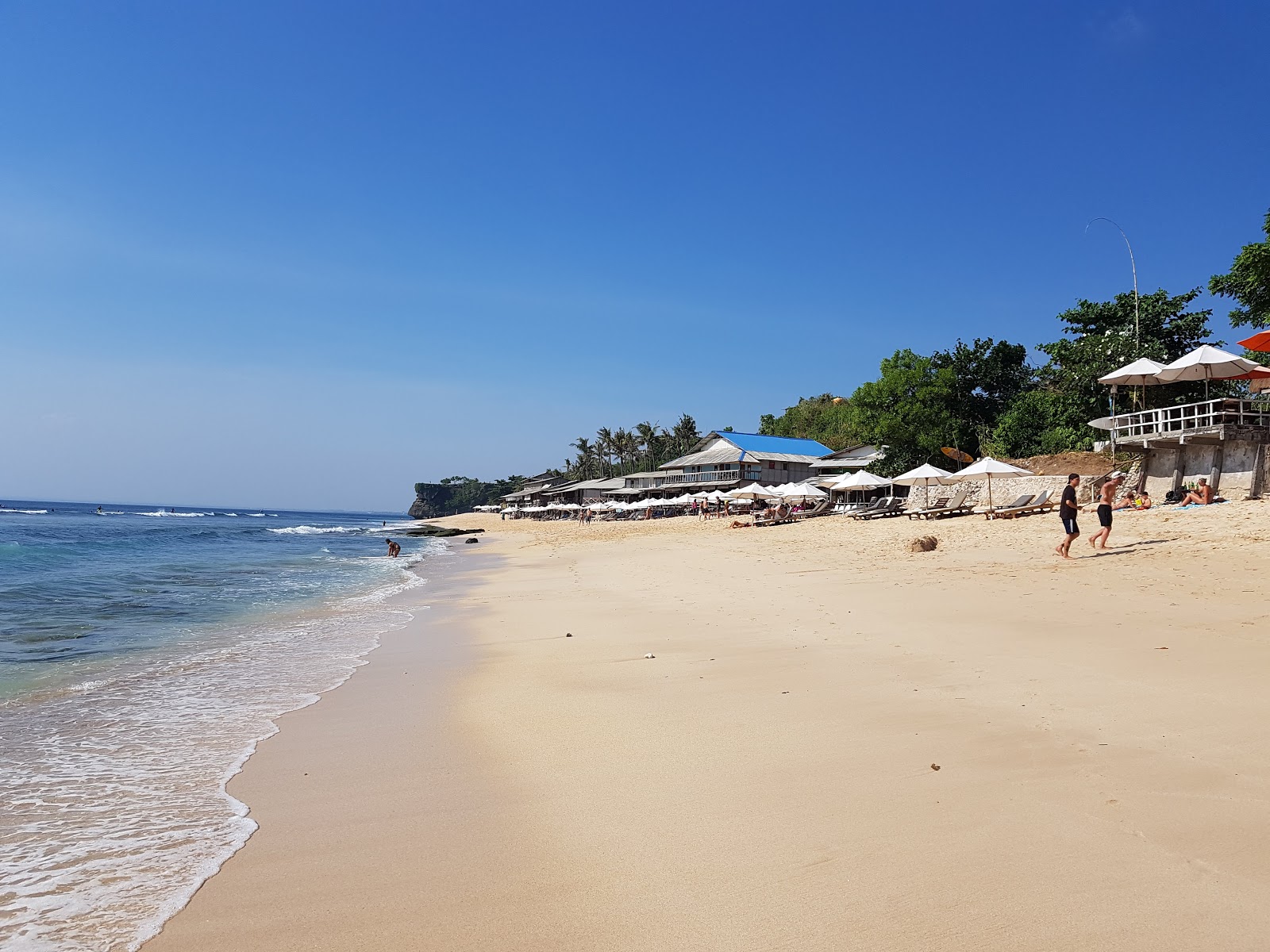 Photo de Plage de Balangan avec plage spacieuse