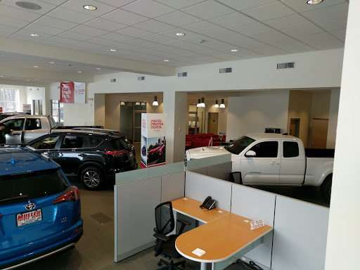 Toyota Dealer «Muller Toyota», reviews and photos, 2019 NJ-31, Clinton, NJ 08809, USA