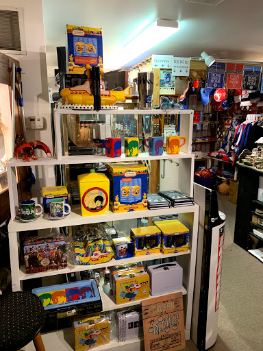 Gift Shop «The English Shop», reviews and photos, 423 S Main St, St Charles, MO 63301, USA