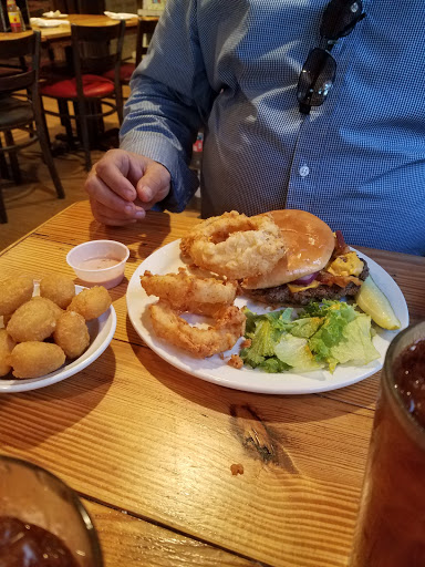 Restaurant «The Onward Store», reviews and photos, 6693 U.S Hwy 61, Rolling Fork, MS 39159, USA