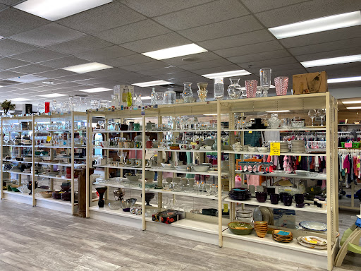 Thrift Store «Coat of Many Colors», reviews and photos, 625 Harwood Rd, Bedford, TX 76021, USA