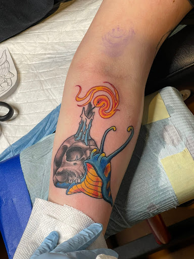 Explore als tattoo ideas, creative tattoo ideas in Goose Creek, available at Red Kirin Tattoo