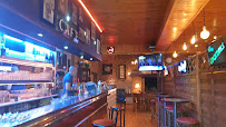 Atmosphère du La Marmite. Bistro-Restaurant traditionnel-Grill feu de bois-Couscous-Snacking.Burger. à Belan-sur-Ource - n°9
