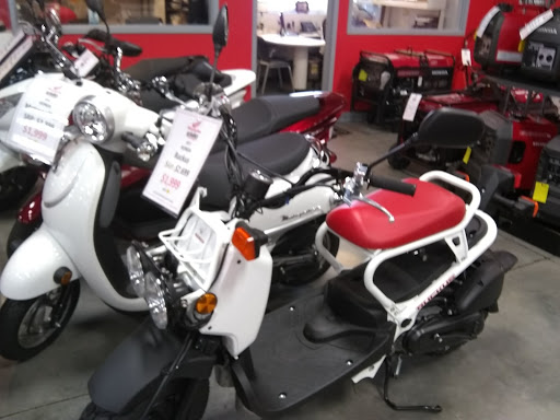 Honda Dealer «Honda of the Ozarks», reviews and photos, 2055 E Kerr St, Springfield, MO 65803, USA