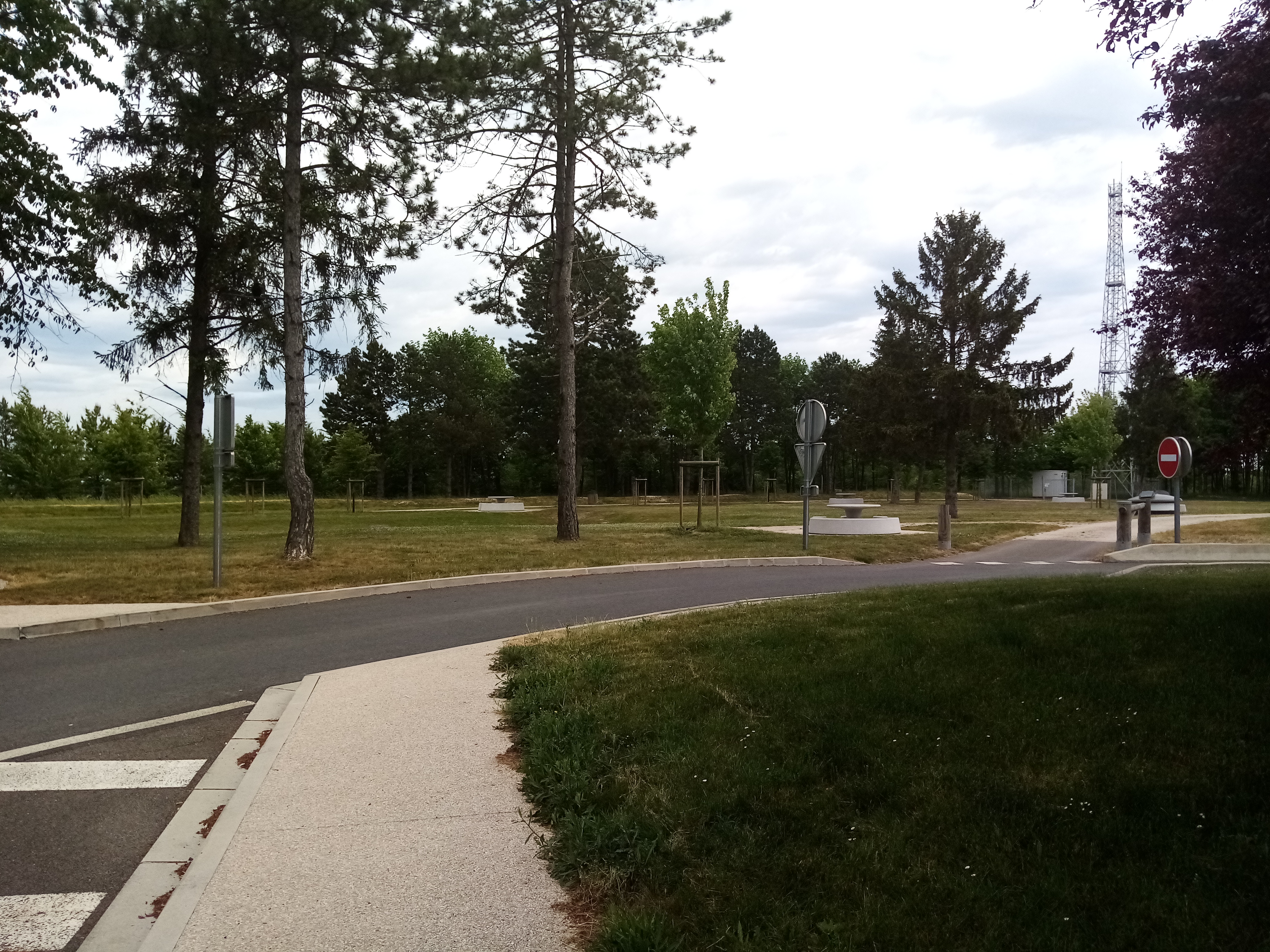 Photo n° 3 de l'avis de Mykola.a fait le 21/05/2022 à 05:55