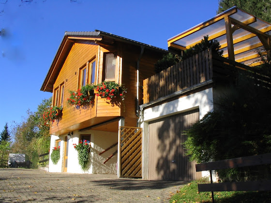 Photo Ferienwohnung Ferienhäuser Hirschhausen 37520 Osterode am Harz