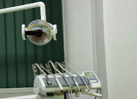Dentist dentist cluj stomatolog urgente