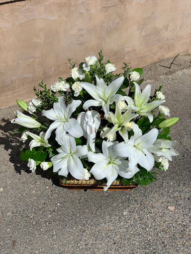 Florist «Magnolia Flowers», reviews and photos, 9669 Magnolia Ave, Riverside, CA 92503, USA