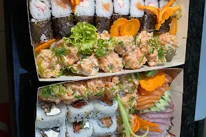 Escarpas Sushi Bar l image