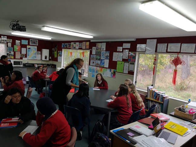 Reviews of Kaikorai Valley College in Dunedin - School