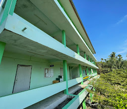 Charat Phichakon School photo