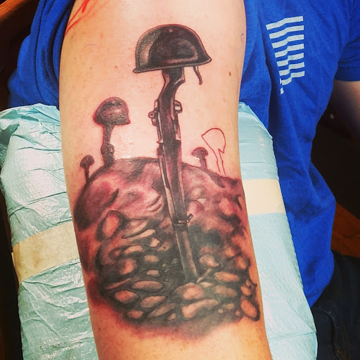 Tattoo Shop «Three Fates Tattoo», reviews and photos, 1210 W Garden St, Pensacola, FL 32502, USA