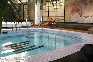 The Spa at Millennium Hotel image