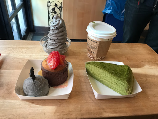 Dessert Shop «Dessert Club, ChikaLicious», reviews and photos, 204 E 10th St, New York, NY 10003, USA