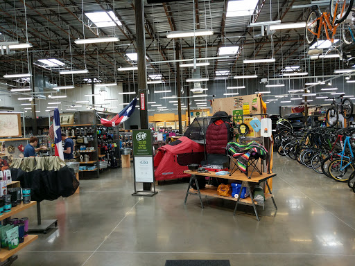 Camping Store «REI», reviews and photos, 1011 E Southlake Blvd, Southlake, TX 76092, USA