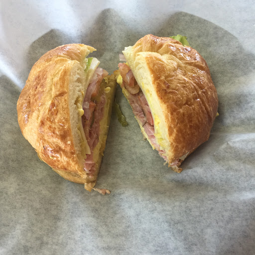 Donut Shop «Rainbow Donuts Cafe & Deli», reviews and photos, 3831 E Thunderbird Rd, Phoenix, AZ 85032, USA