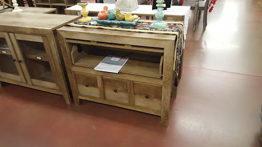 Home Goods Store «Home Accent», reviews and photos, 5521 McFarland Blvd, Northport, AL 35476, USA