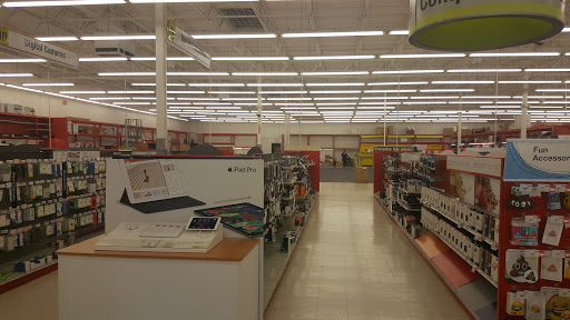 Office Supply Store «Staples», reviews and photos, 31900 Gratiot Ave, Roseville, MI 48066, USA