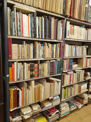 Locais de venda de livros usados Oporto