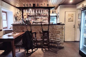 Rodinná nekuřácká restaurace U Kamene image