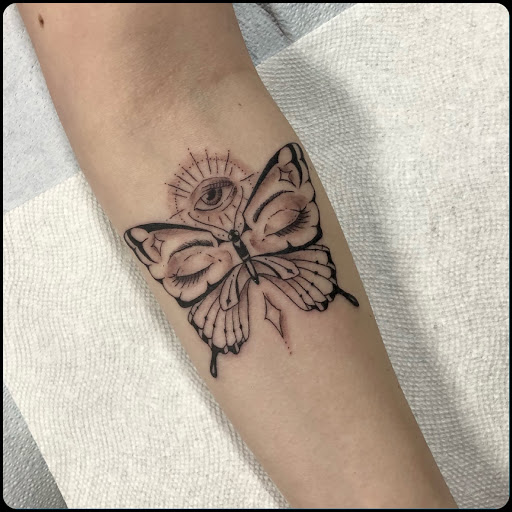 Tattoo Shop «Mission Street Tattoo & Piercing», reviews and photos, 1515 Mission St, Santa Cruz, CA 95060, USA