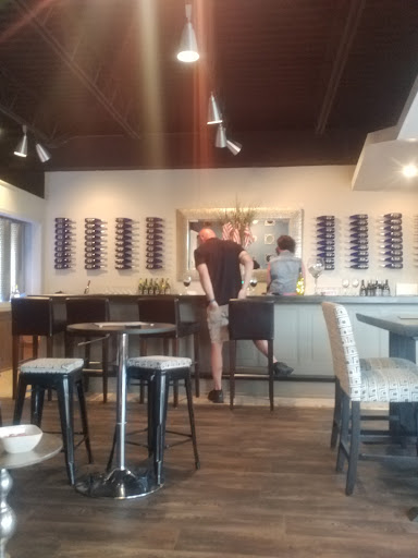 Winery «YOLO Winery», reviews and photos, 128 W 2nd St, Dover, OH 44622, USA