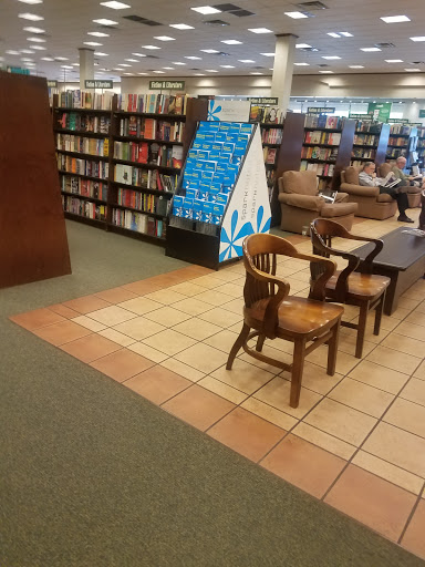 Book Store «Barnes & Noble», reviews and photos, 5601 Brodie Ln #300, Austin, TX 78745, USA