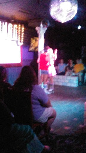 Lounge «Trevi Lounge», reviews and photos, 548 Kings Hwy Cutoff, Fairfield, CT 06824, USA