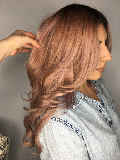 Hair Salon «Revolver Hair Studio», reviews and photos, 3633 W Shaw Ave, Fresno, CA 93711, USA