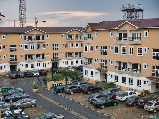 Jacob Mews Estate, Adebisi St, Adekunle 100001, Lagos, Nigeria, Real Estate Developer, state Lagos