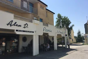 Pizzeria le clementi image