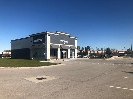 Cell Phone Store «Verizon Authorized Retailer, TCC», reviews and photos, 590 W Northfield Dr, Brownsburg, IN 46112, USA