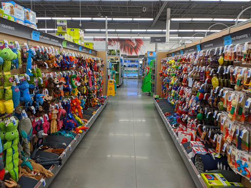 Pet Store «PetSmart», reviews and photos, 850 Folly Rd, Charleston, SC 29412, USA