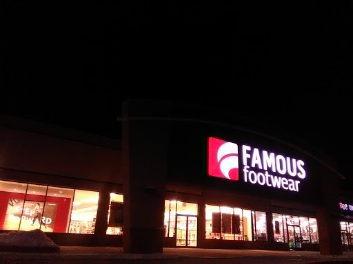 Famous Footwear, 1245 Bald Hill Rd, Warwick, RI 02886, USA, 