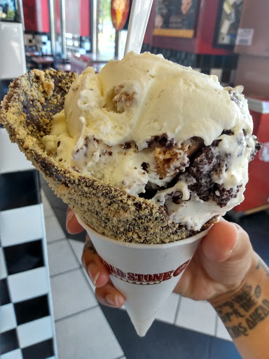 Ice Cream Shop «Cold Stone Creamery», reviews and photos, 7765 Main St, Maple Grove, MN 55369, USA