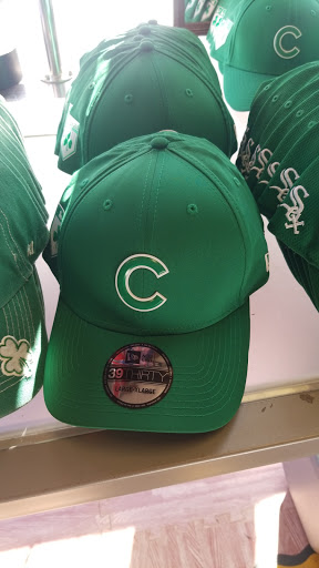 Sportswear Store «Sports Outlet Express», reviews and photos, 386 E Golf Rd, Arlington Heights, IL 60005, USA