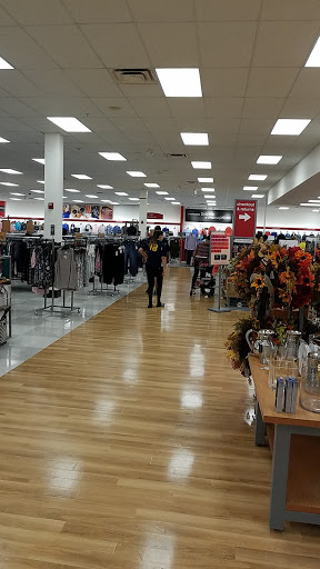 Department Store «T.J. Maxx», reviews and photos, 1650 Miami Gardens Dr, North Miami Beach, FL 33179, USA