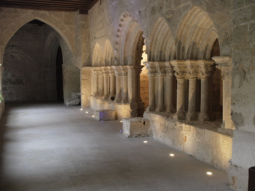 Información y opiniones sobre El Monasterio Escondido de Tórtoles De Esgueva