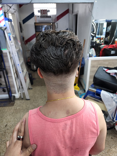 Beauty Salon «Sista Sista Beauty Salon», reviews and photos, 1949 W Cass St, Tampa, FL 33606, USA