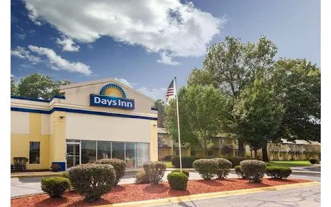 Days Inn by Wyndham Portage image