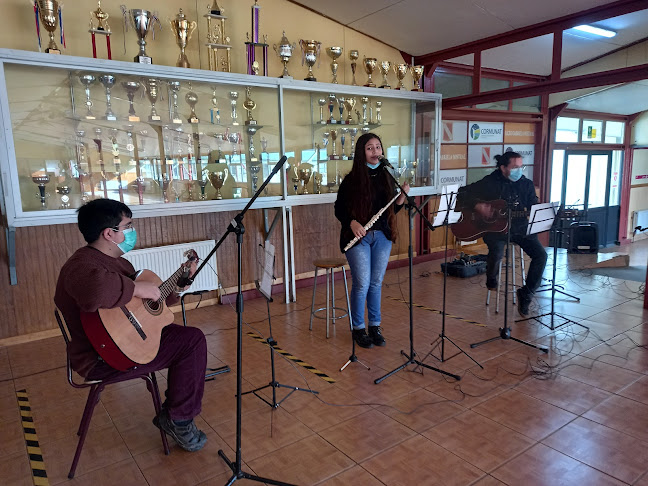 Liceo Gabriela Mistral - Natales