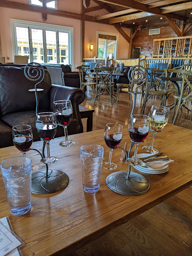 Winery «Willow Creek Winery and Farm», reviews and photos, 160-168 Stevens St, West Cape May, NJ 08204, USA