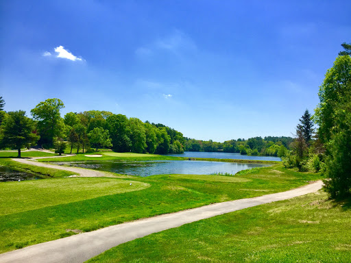 Golf Course «Lakeville Country Club», reviews and photos, 44 Clear Pond Rd, Lakeville, MA 02347, USA