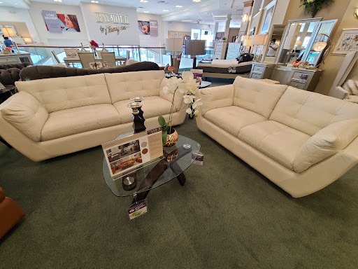 Furniture Store «Raymour & Flanigan Furniture and Mattress Store», reviews and photos, 917 Hartford Turnpike, Waterford, CT 06385, USA