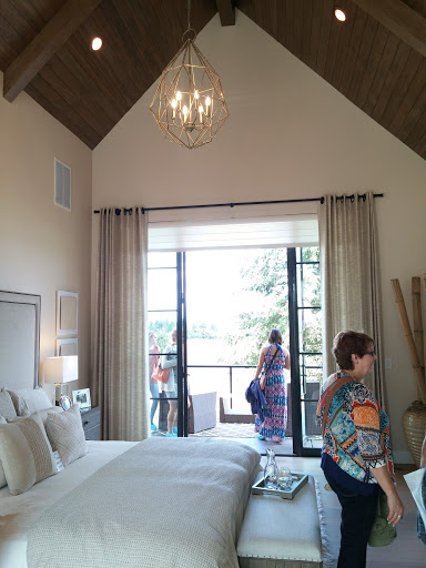 Tourist Attraction «NW Natural Street of Dreams», reviews and photos, SW Petes Mountain Rd, West Linn, OR 97068, USA