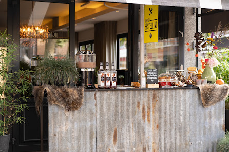 De Brasserie | huberts sinds 1922 Hoofdstraat 61, 7941 AC Meppel, Nederland