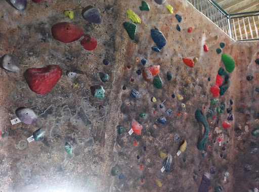 Gym «Hangar 18 Indoor Climbing Gym - Upland», reviews and photos, 256 E Stowell St, Upland, CA 91786, USA