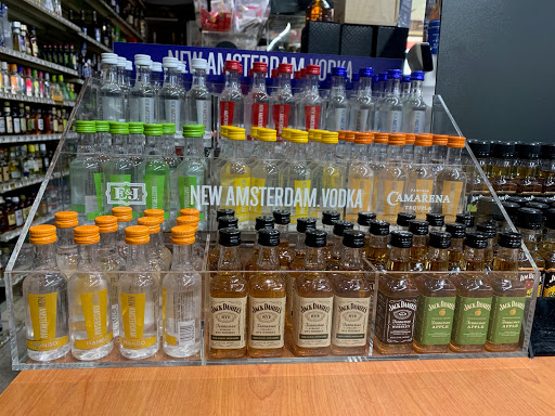 Liquor Store «Telegraph Liquor Store», reviews and photos, 11063 Telegraph Rd, Taylor, MI 48180, USA